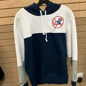 New York Yankee hoodie
